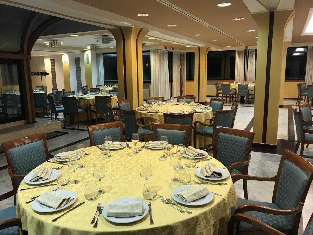 Hotel San Nicola Lagonegro Exterior photo